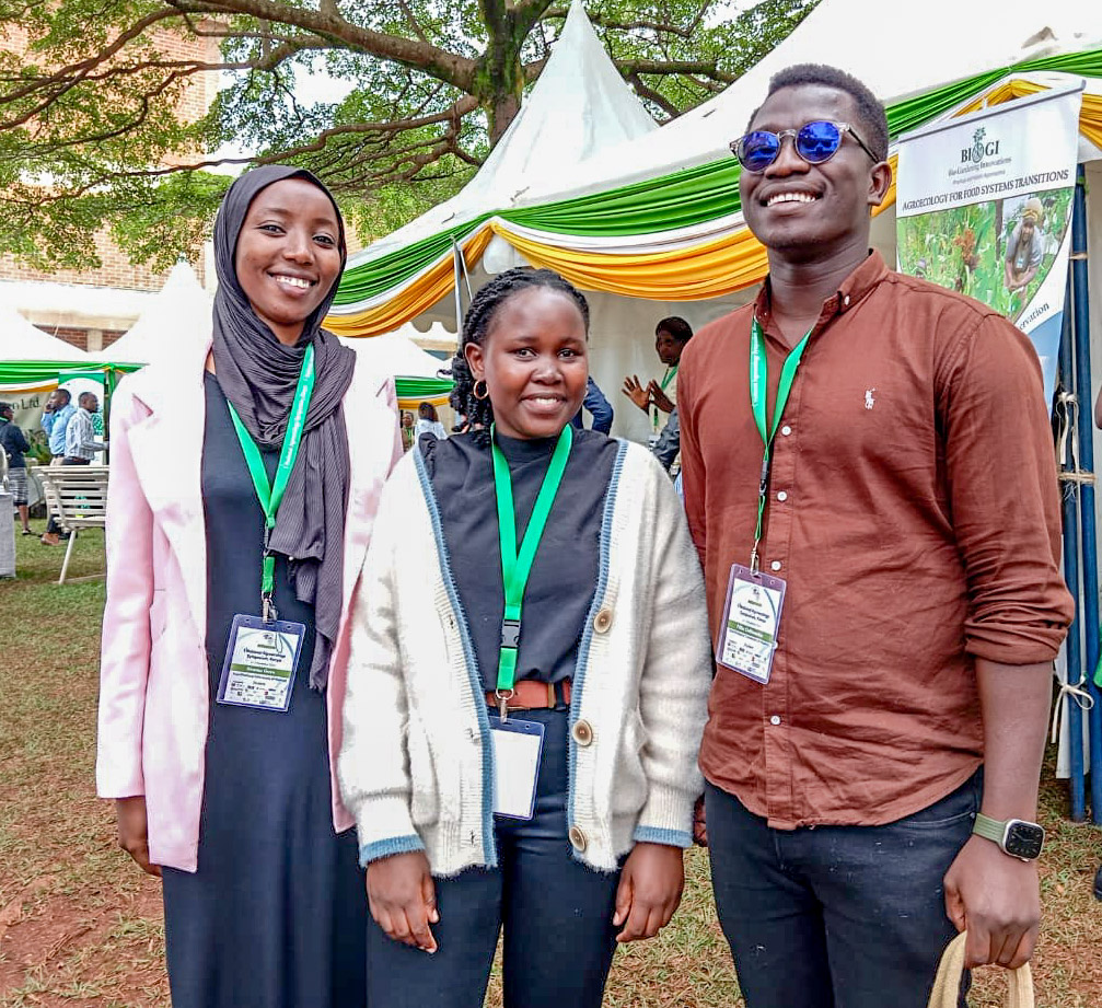 🌱 as we take pride to engage in the #AgroecologySymposium, exploring ways to empower farmers and strengthen seed sovereignty! Our focus: 
1. Advancing #Agroecology for Climate Resilience 🌍
2. Protecting Indigenous Seeds for Food #Sovereignty*🌾
3. Shaping #Inclusive Policies