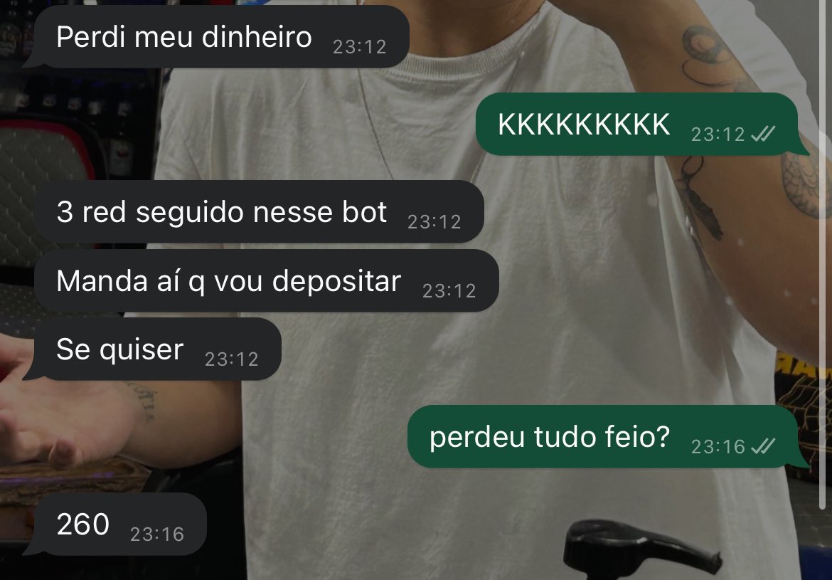 Zn8Lopes's tweet photo. @erik_ddornelles @_soarxz_ valeu esperto KKKKKKKKKKKKKKKKKK https://t.co/3vGrDdaJy4