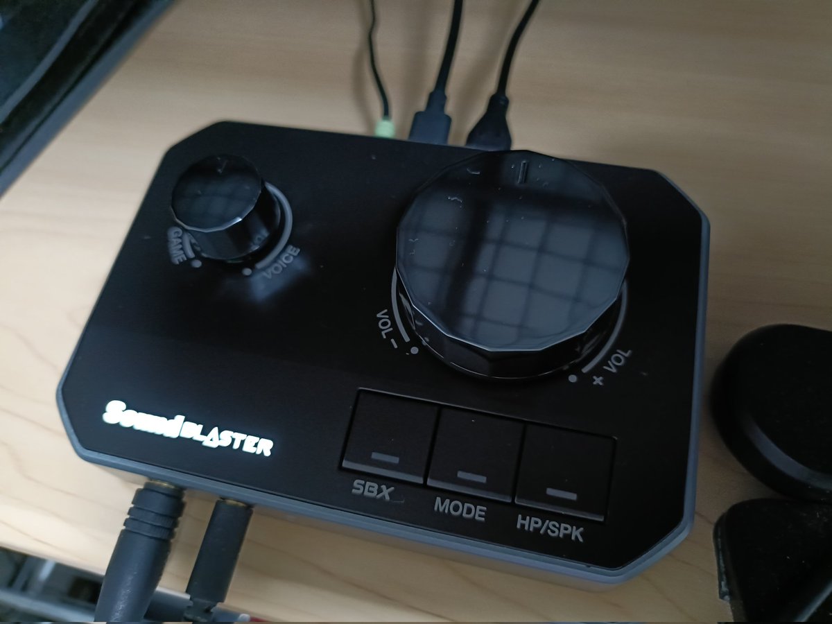dwintersbob1's tweet photo. わかってるんだ
丁度壊れたタイミングで新製品がでるの
そしてアップグレード割引が後押しするんだよ
ふざけやがって。。G8。。お前は長持ちしてくれよ https://t.co/Qa1r3tTxyZ