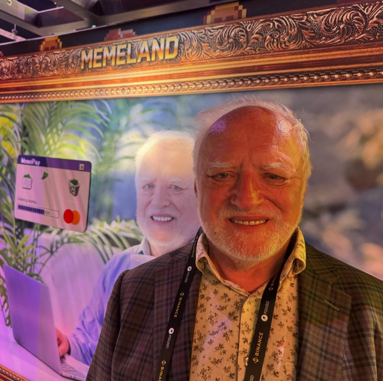 Hide the Pain Harold tweet media