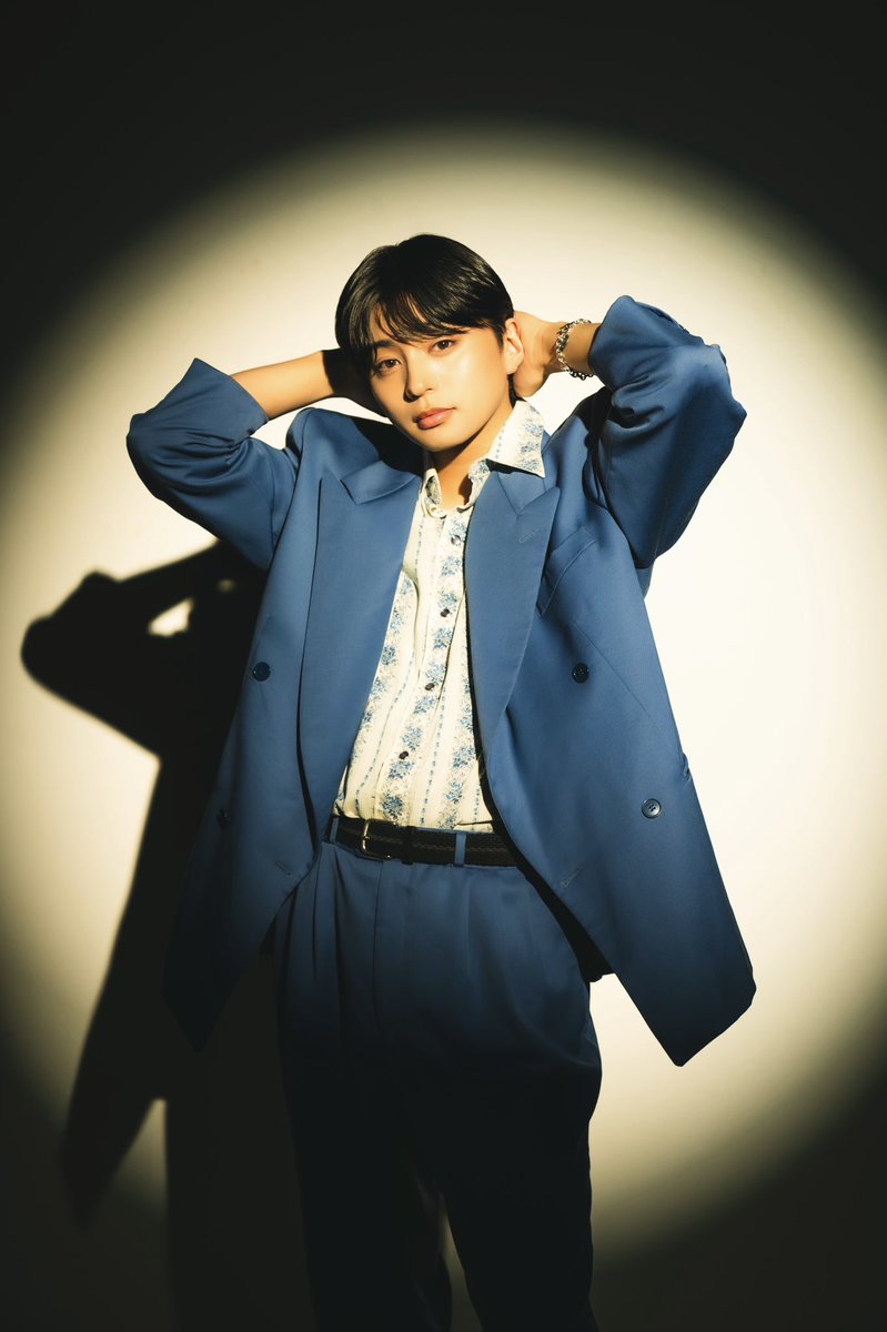 1NEG_official's tweet photo. ◤◢◤◢◤◢◤◢◤◢◤◢◤◢

1NE-G(ワンネージ)
━━━━━━━━━━━━━━━
【4人目のメンバー解禁】

HIBIKI（@1NEG_hibiki）
image color：BLUE

◤ 2025.1.20 Debut ◢

︎ ➡︎next member
いいね+RT 合計500で公開

◤◢◤◢◤◢◤◢◤◢◤◢◤◢

#ダンスボーカル #1NE_G https://t.co/YFy5LEddjy