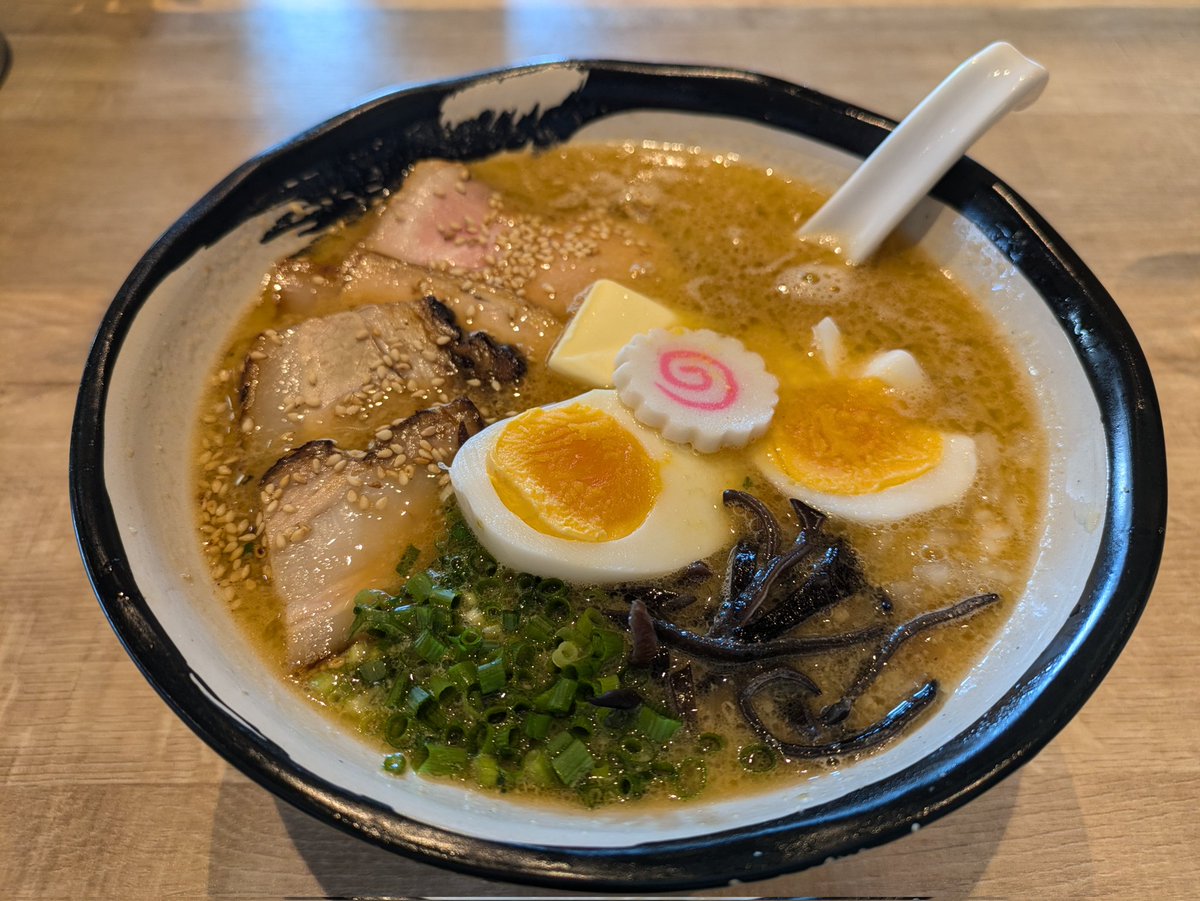 麺屋くノ一
伊賀忍者 ¥980