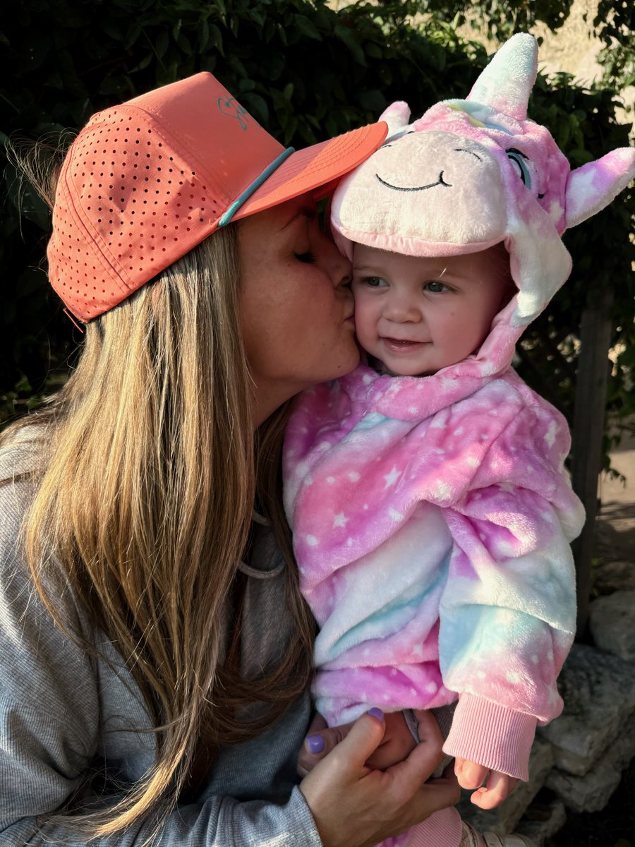 How do I feel? Devastated. That's how. 
America has decided that women like my wife can continue to bleed out after being denied life saving abortion care... As long as groceries, &amp; gas are cheaper.
More women will die.
America is broken. Under his eye. 👁️💔