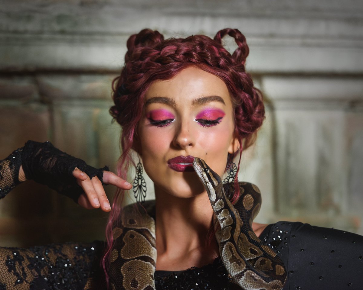 Rachelle Rhienne tweet media