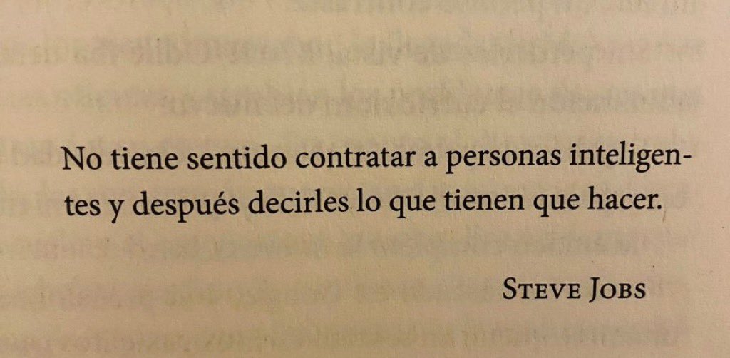 Lo mejor que puedes hacer cuando contratas a personas inteligentes es quitarte de en medio. Es la mejor manera de demostrar que confías en ellos. No interferir en el trabajo de los «buenos» es tan importante como saber elegirlos. #Ítaca