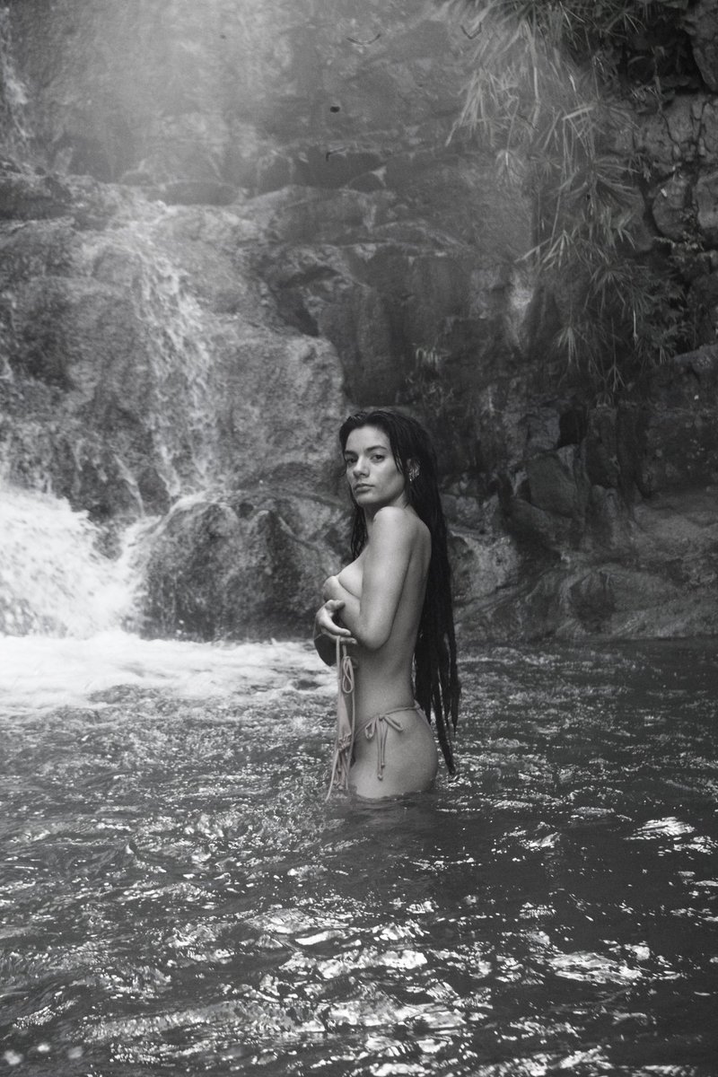 moni.camm (@monicamm47) on Twitter photo 