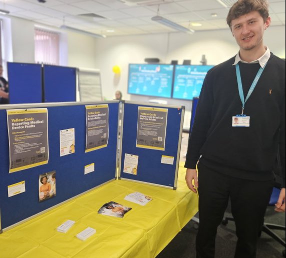🚨 Catching you up on yesterday’s #MedSafetyWeek drop-in sessions at <a href="/WHHNHS/">WHH 🏥</a> 

With stations hosted by the lovely: 
💉 Anticoagulation Team
🚑 Pain and Palliative Care Team
🍼 Paediatric Team
💊 Pharmacy Team
🏥 Medical Device Team

Promoting Medicines Safety across the Trust.