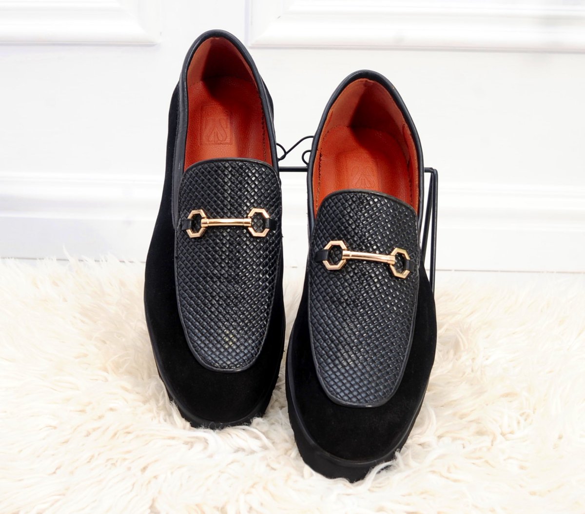 HomageClothiers's tweet photo. Pre-order is now officially OPEN!

We’re thrilled to unveil our stunning new collection of bespoke shoes, crafted just for the modern gentleman! 👞✨

Prices start at just N35,000! https://t.co/SgIxw7X5Ej