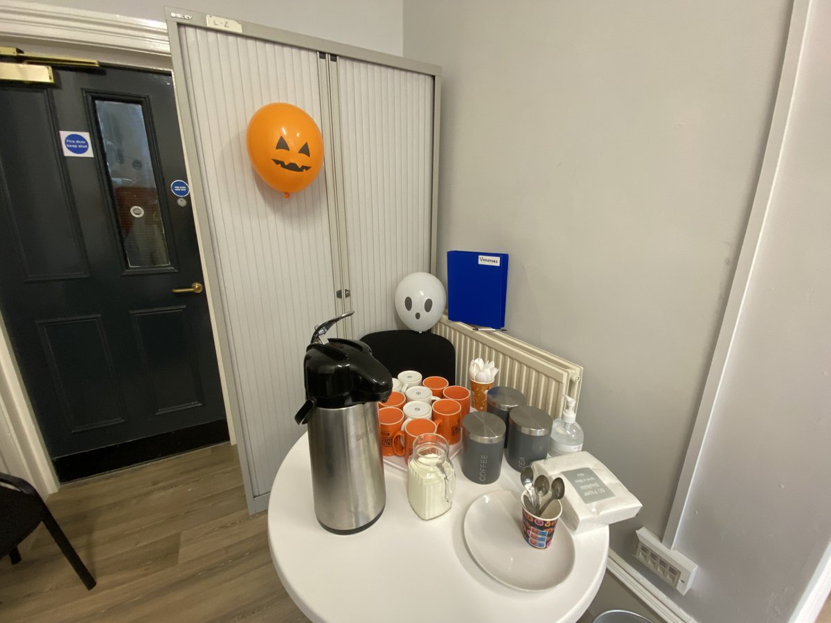 In support of Macmillan Cancer Support, the Volunteer Services Team hosted a Halloween Coffee Morning to raise funds.

It was a wonderful opportunity to network and bond over a warm cup of coffee.

#hortonhousing #halloween #coffeemorning