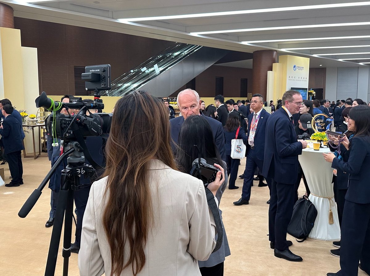 Chinese Embassy in Zimbabwe (@chinesezimbabwe) on Twitter photo The 7th China International Import Expo (CIIE) opened in Shanghai on 5th November. Chinese Premier Li Qiang delivered a keynote speech at the Opening Ceremony, pledging to further expand opening up and turn China's vast market into great opportunities for the world, and firmly The 7th China International Import Expo (CIIE) opened in Shanghai on 5th November. Chinese Premier Li Qiang delivered a keynote speech at the Opening Ceremony, pledging to further expand opening up and turn China's vast market into great opportunities for the world, and firmly