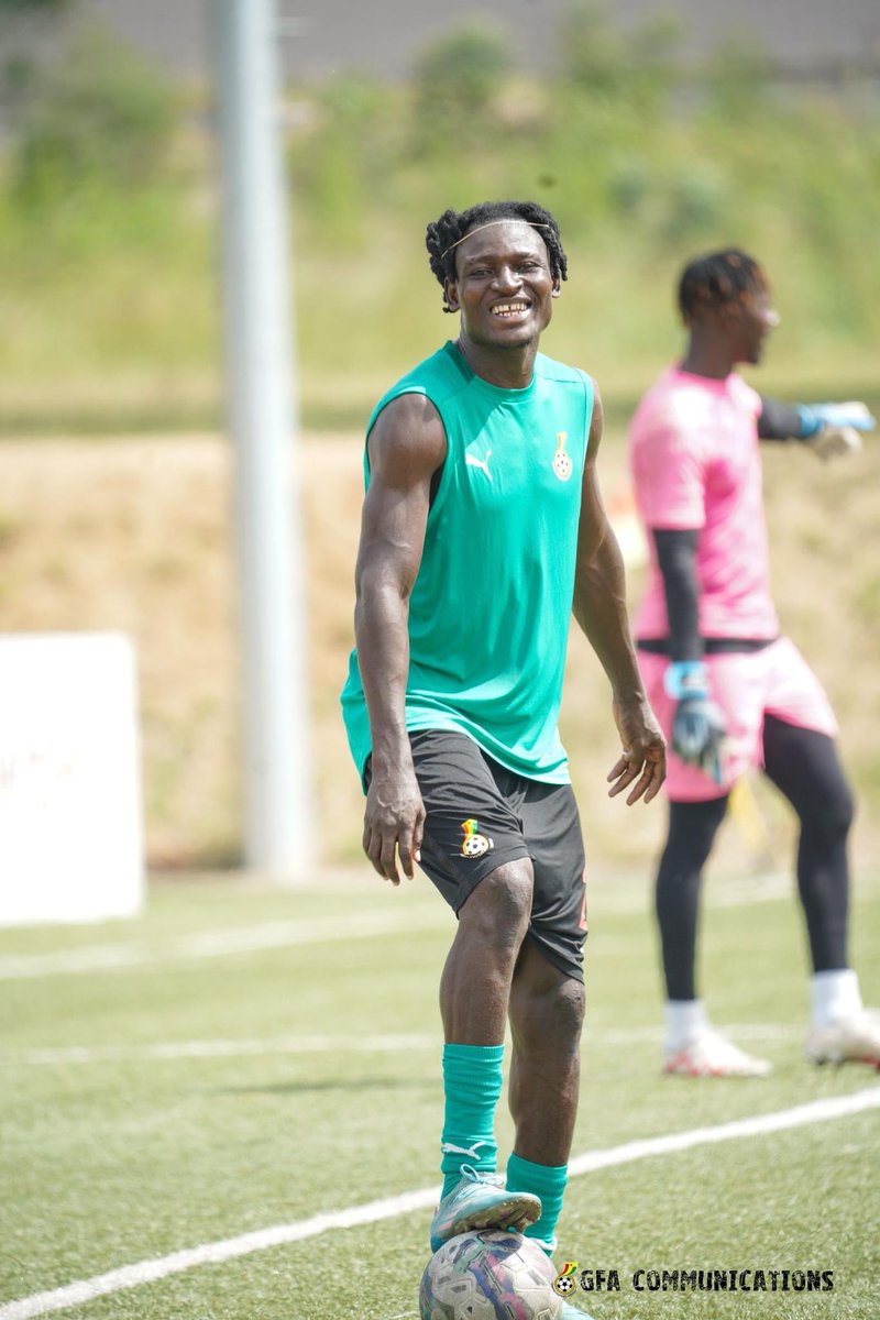 Reign Star Group tweet media