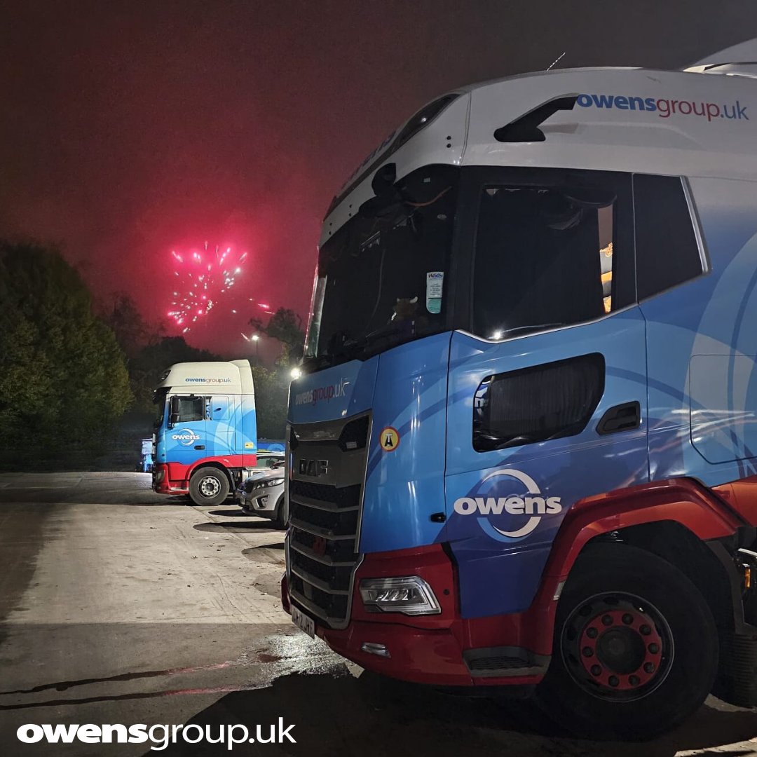 As the skies lit up, we kept things moving, making sure your deliveries are covered no matter the season.

Hope everyone had a safe and sparkling night! 🎇🎆

#OwensGroup #BonfireNight #Logistics #Fireworks #TeamOWENS