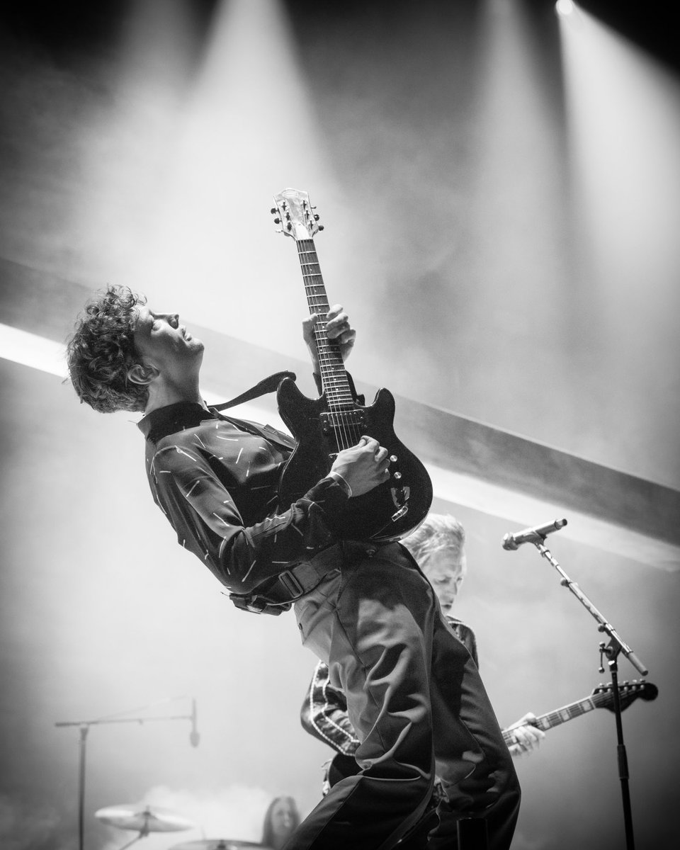 Franz_Ferdinand's tweet photo. We're excited to be heading to South America this week.

📸 @AlanCortesT https://t.co/evtwUWGiEN