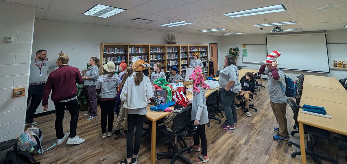 Newark City Schools (@newark_schools) on Twitter photo The Kindness Crew at <a href="/LibertyJaguars/">Liberty Middle</a> will be on Good Day Columbus this morning, live with <a href="/CameronFontana/">Cameron Fontana</a> at 7:15 a.m. on <a href="/fox28columbus/">FOX 28 Columbus</a> The Kindness Crew at <a href="/LibertyJaguars/">Liberty Middle</a> will be on Good Day Columbus this morning, live with <a href="/CameronFontana/">Cameron Fontana</a> at 7:15 a.m. on <a href="/fox28columbus/">FOX 28 Columbus</a>