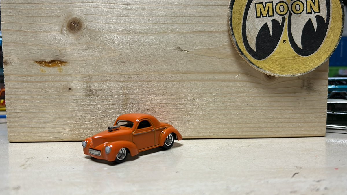 porschegmbh's tweet image. #ホットウィール  #HotWheels  #willys 
 #WILLYScoupe 
Custom'41WILLYScoupeが2025に新しいの出るらしいので練習でリアルライダー化カッコイイ😎そして同じく'41ドラッグウィリスを添えて👍カッコイイ〜2度言いました(´&amp;gt;∀&amp;lt;｀)ゝ
そして安心してください、ウィリーバー出ます