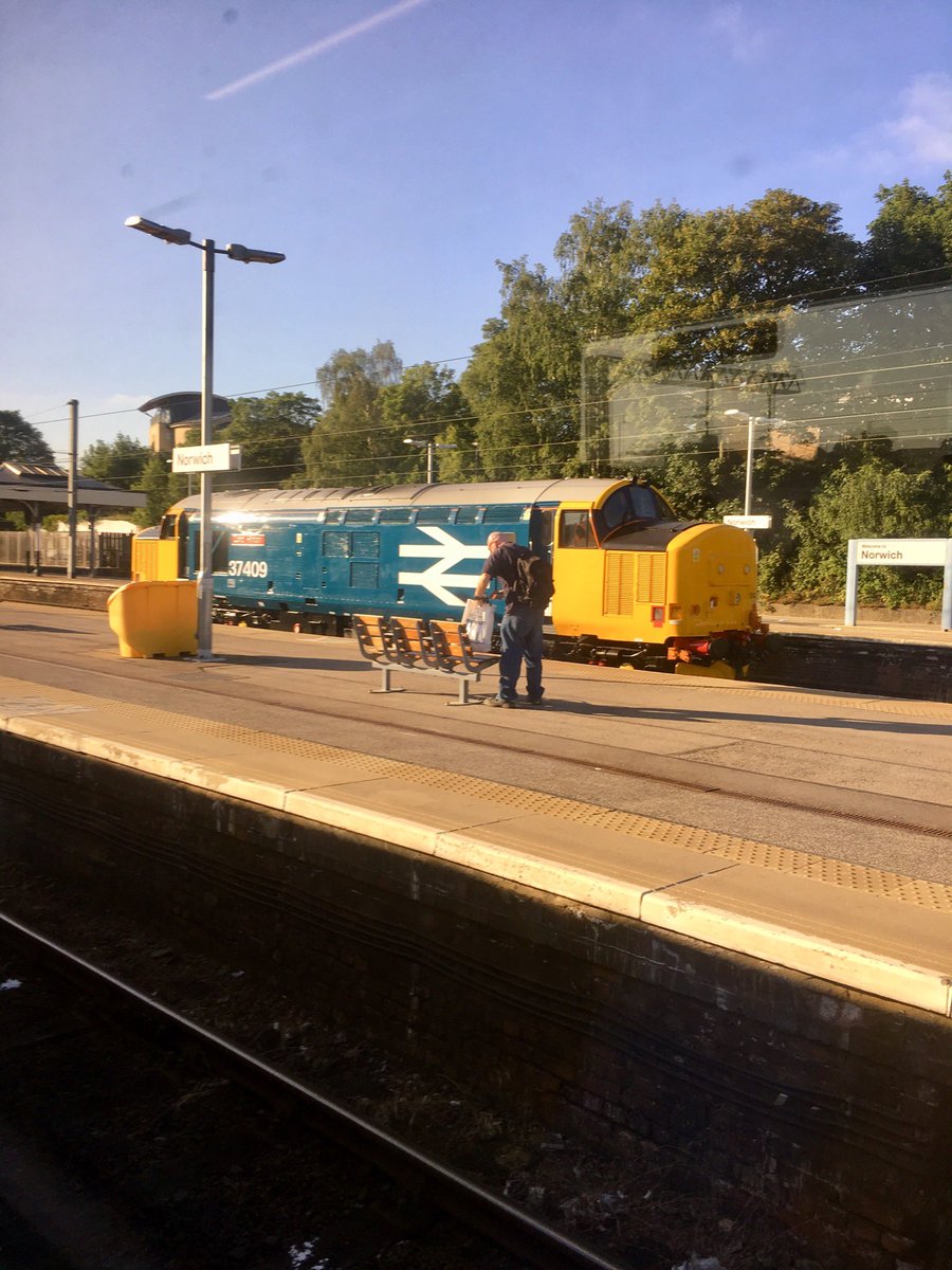 That Tall Bloke tweet media