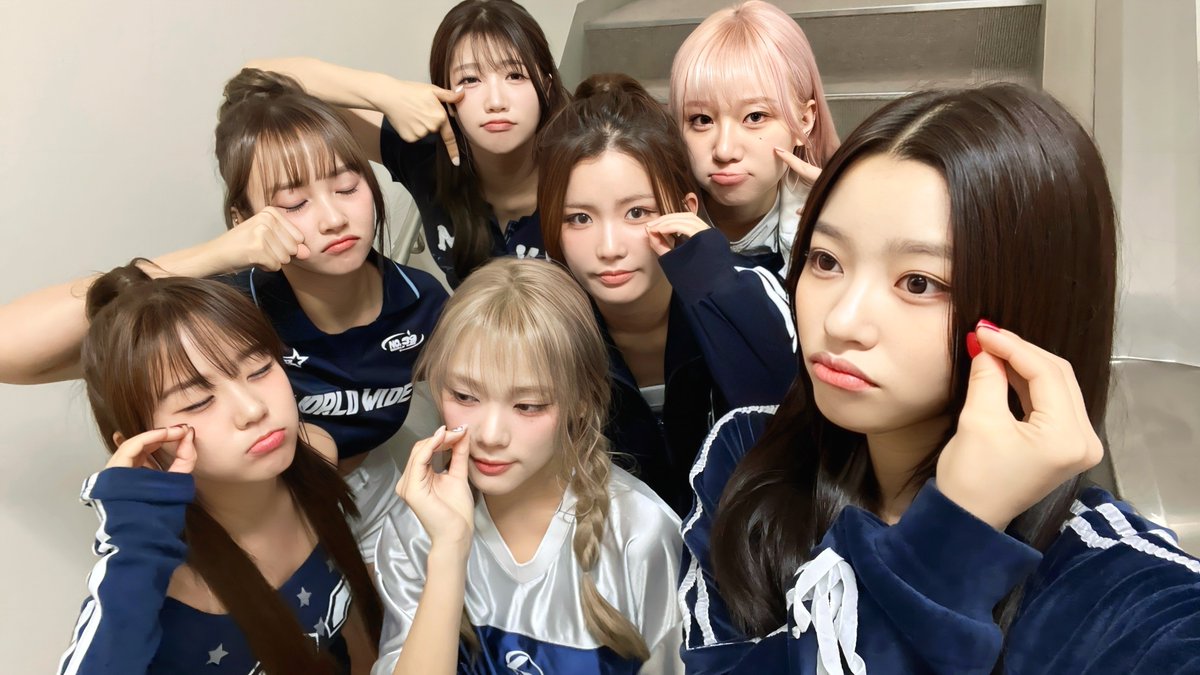 CSRoffcl_J's tweet photo. [📸]
11/6(水) 全電通労働会館

今日は関東圏最後のミニライブでした🥺
会いに来てくれたMAEUMの皆様、
本当にありがとうございました💝

明日は関東最終日🥲
最後まで最高に楽しんでくださいね🐹

#CSR #첫사랑 #チョッサラン #Lheure_Bleue https://t.co/lMP05UDmQX