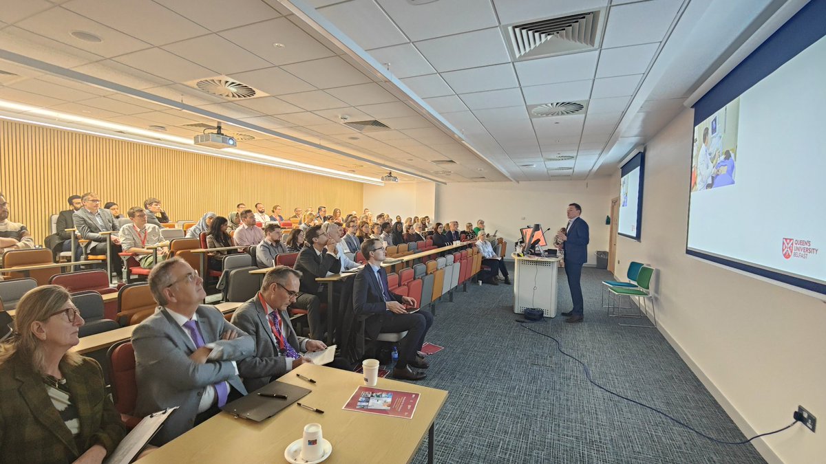 Dr Michael Toal, ST6 (OPPR) delivers his oral presentation titled 'International variation in attitudes to kidney biopsy practice' to judges and guests as part of #ResearchforCliniciansDay2024

#ValuedTrainees
#TraineeOpportunities