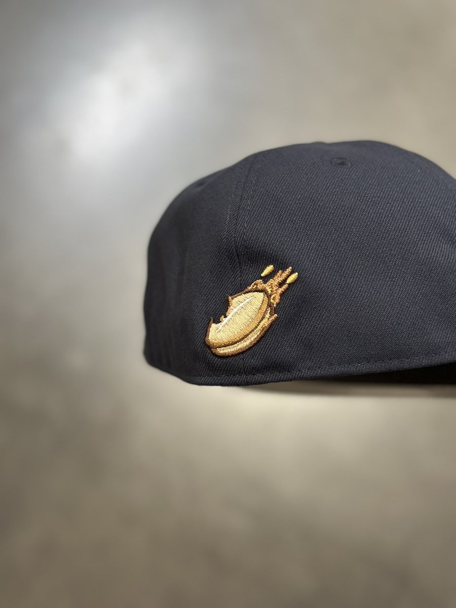 Just dropped <a href="/HatClub/">HAT CLUB</a> hatclub.com/products/5950-…