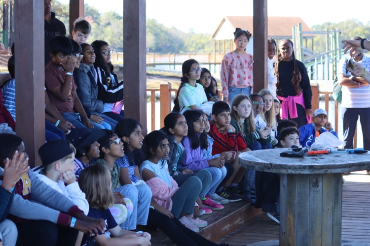 hugheselem's tweet photo. Beautiful morning at Sky Ranch - we went fishing & caught lots of fish!! Headed to the dining hall soon then back to Hughes! #HughesHasHeart 💙 #SkyRanch #ProsperProud https://t.co/2YKI7xAOCT