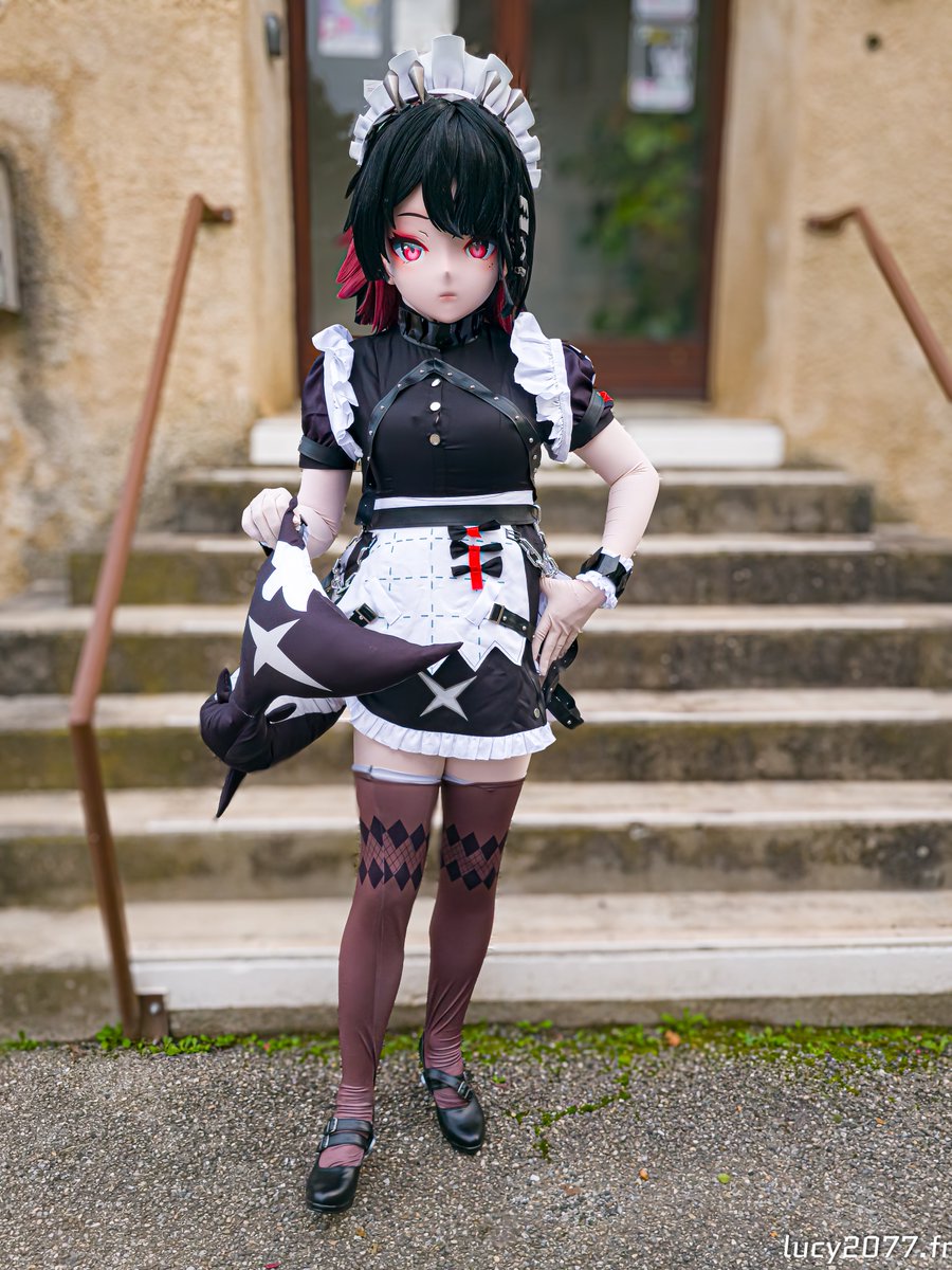 Ahoy everyone ~ My secret project is finally here !
Say hello to Ellen, I'm absolutely in love of her
Too happy to release her hehe ~💜

#kigurumi #animegao #着ぐるみ #cosplay #zzz #EllenJoe #ZenlessZoneZero