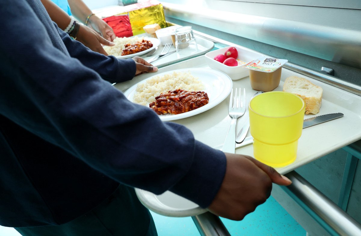 villedecergy's tweet image. [RESTAURATION SCOLAIRE] 🍽🥗  Les menus de la #cantine pour novembre et décembre sont en ligne !

Consultez dès maintenant les #repas et goûters prévus pour vos enfants ➡ cergy.fr/menu-cantine