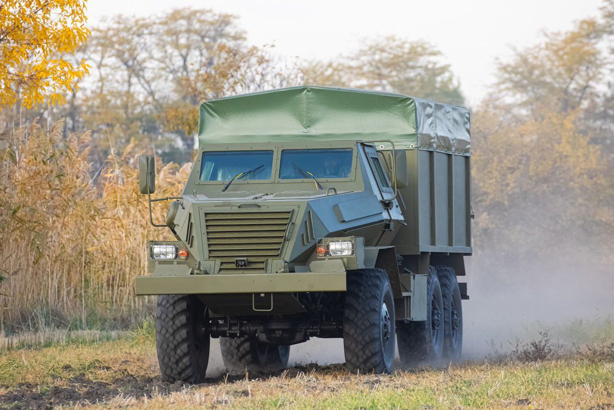 TheGreyPatriot_'s tweet photo. 🇷🇺 Close-ups of new Chekan Armored Truck before departure to SVO zone.
Original vehicle was popularized by Wagner PMC.
#Russia #Russian #Russians #Today #SVO #Chekan #MRAP #Armored #Truck #Ural #Military #Army #Wagner #PMC #Merc https://t.co/rxMsC1ydQu