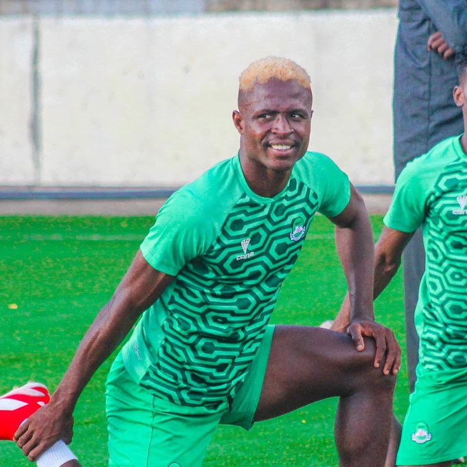 Victor Chukwuemeka Collins has been called up to join the Super Eagles squad for the #AFCON2025Q  match against Benin and Rwanda.

Victor Collins plays for Nasarawa United in the NPFL.