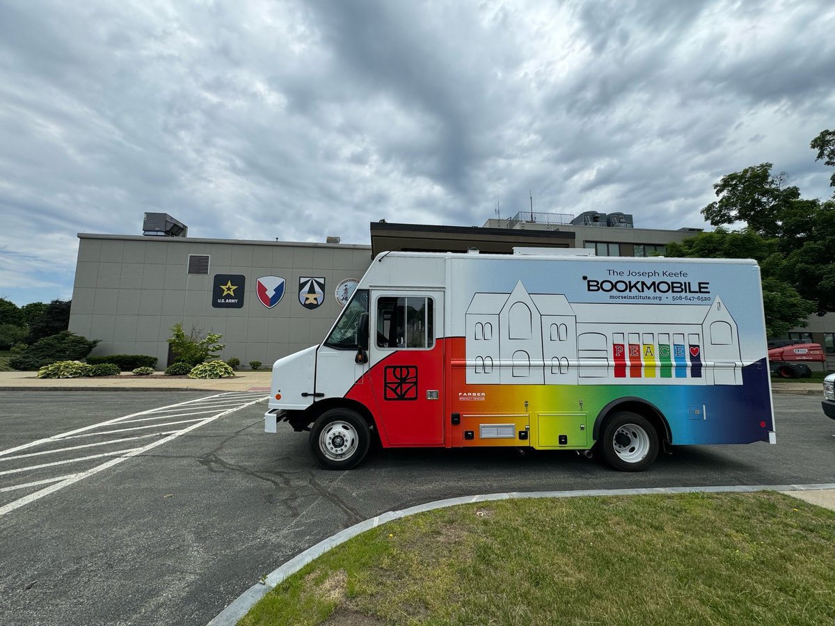 The Morse Institute Library's Bookmobile is on base today from 11:30 a.m. - 1:30 p.m. Stop by to pick up a new book, return books you checked out last time, or get some suggestions on new things to read! #NatickSoldierSystemsCenter