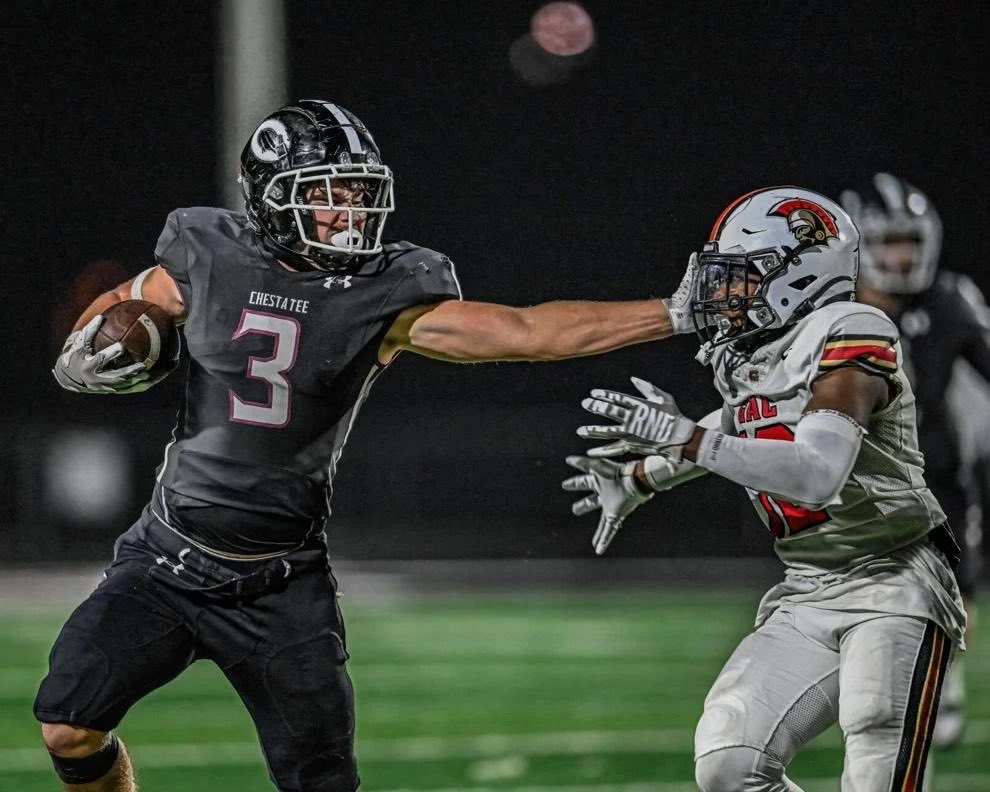 End of Regular Season Stats

10 Game Span
-82 TOT
-61 Solo
-21 Assist
-8 TFLs
-8 Hurs
-2 Interceptions