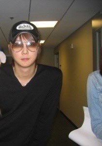 뭔데 남자력이 그래,,,,,,
어깨가 왜그래,,,,ㅆㅌ 신헤숭,,,