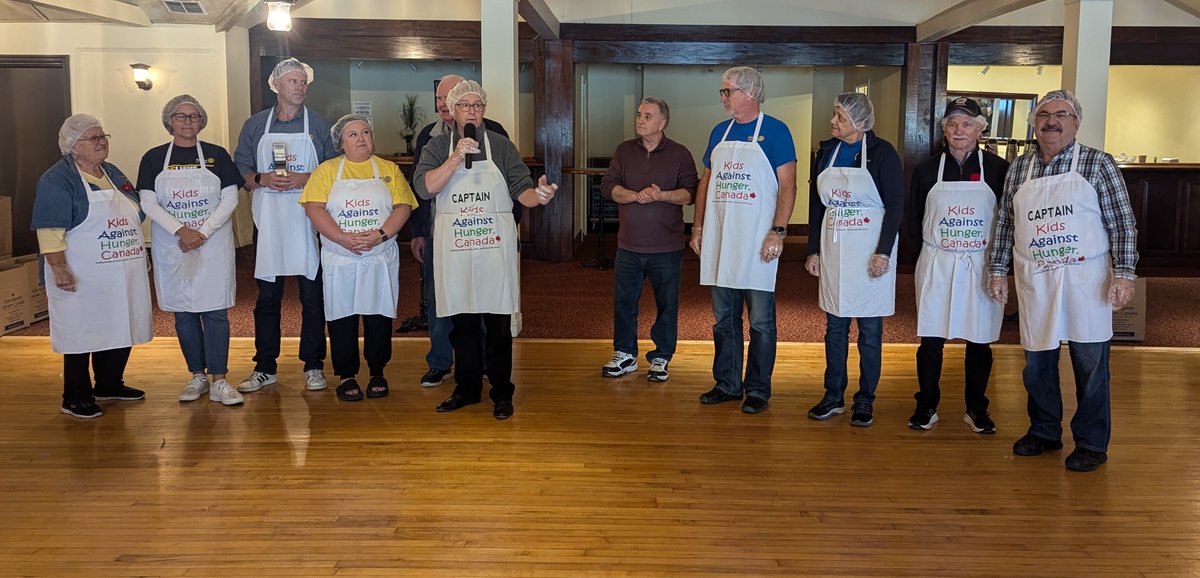 Votejimlee's tweet photo. Janice and I had a wonderful time volunteering for the Rotary Club's Kids Against Hunger program! We joined forces with many others to pack 50,000 meals for those in need. We are happy to support this great cause again!
#GivingBack #CommunitySupport #KidsAgainstHunger #RotaryClub https://t.co/CGKNeXsxfI