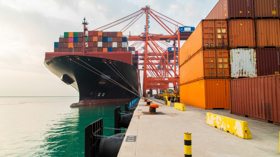 Cresa (@cresacorp) on Twitter photo Our recent report, featured by <a href="/GlobeStcom/">GlobeSt.com</a>, dives into the impact of major U.S. deep-water ports on the commercial real estate landscape. See what this shift means for occupiers in port markets.
okt.to/ohdCGt Our recent report, featured by <a href="/GlobeStcom/">GlobeSt.com</a>, dives into the impact of major U.S. deep-water ports on the commercial real estate landscape. See what this shift means for occupiers in port markets.
okt.to/ohdCGt