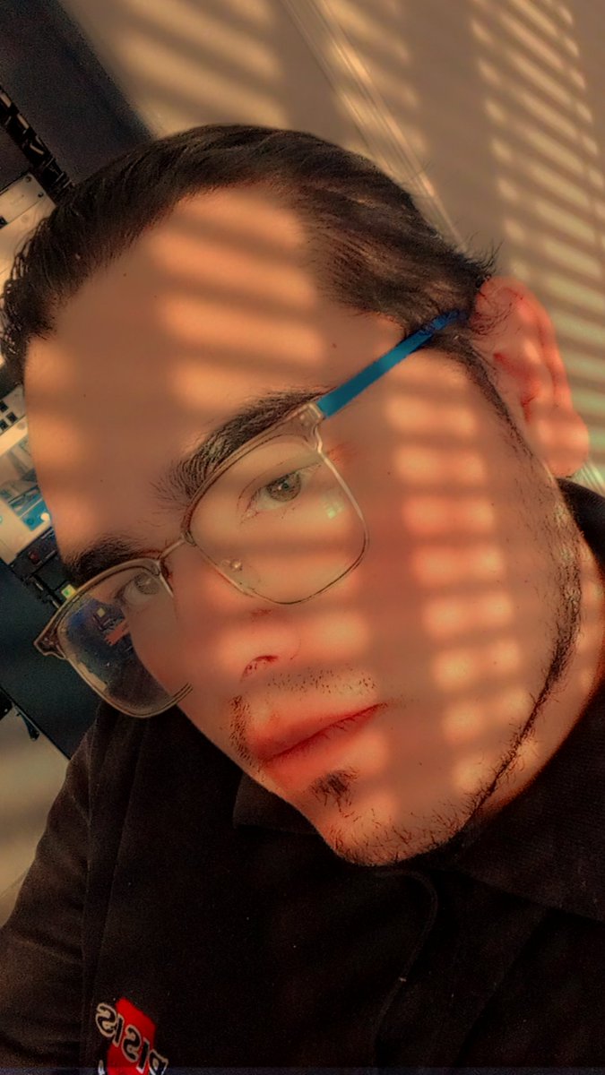 kaiserklir's tweet photo. Solo yo mismo #soloyo #Trending #streamer #viral2024 https://t.co/JFa1tmn1tM