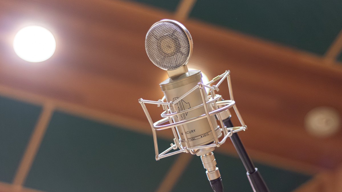 MERCURY is a mic crafted for professionals who value authenticity and depth in every recording. This valve mic captures rich tones and incredible detail, making it a favourite for studios, orchestras &amp; broadcasts.

Discover more: sontronics.com/collections/al…

#sontronics #microphone