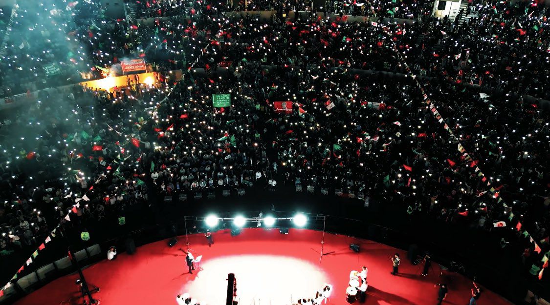 Gökyüzü yıldızlarla dolacak ve bu hareket dünyaya yayılacak!

Bizlere Furkan Hareketinin 43'üncü, Furkan Vakfının 30. Yılını gösteren Rabbimize hamdolsun.

16Kasımda MimarSinandayız
#FurkanHareketi43Yaşında
#FurkanVakfı30Yaşında