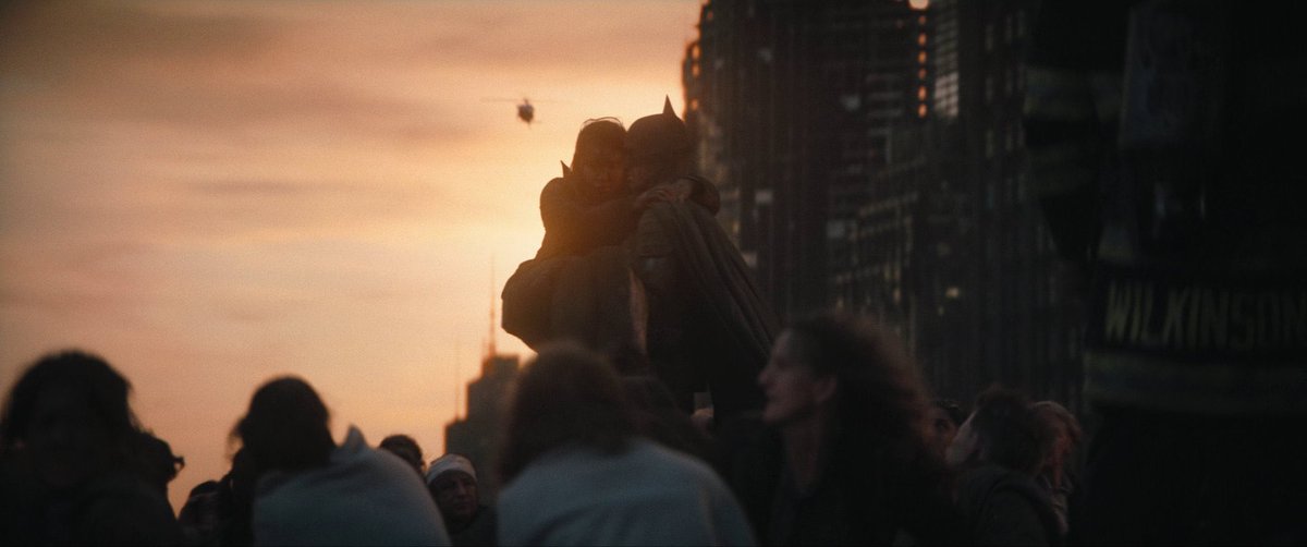 batman_shots's tweet image. Wednesday, November 6th. The city is underwater 🦇