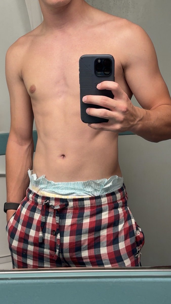 Ahhh, I just ❤️ this peekage!!! Anyone else?#abdl #abdlbabyboy #abdlboy