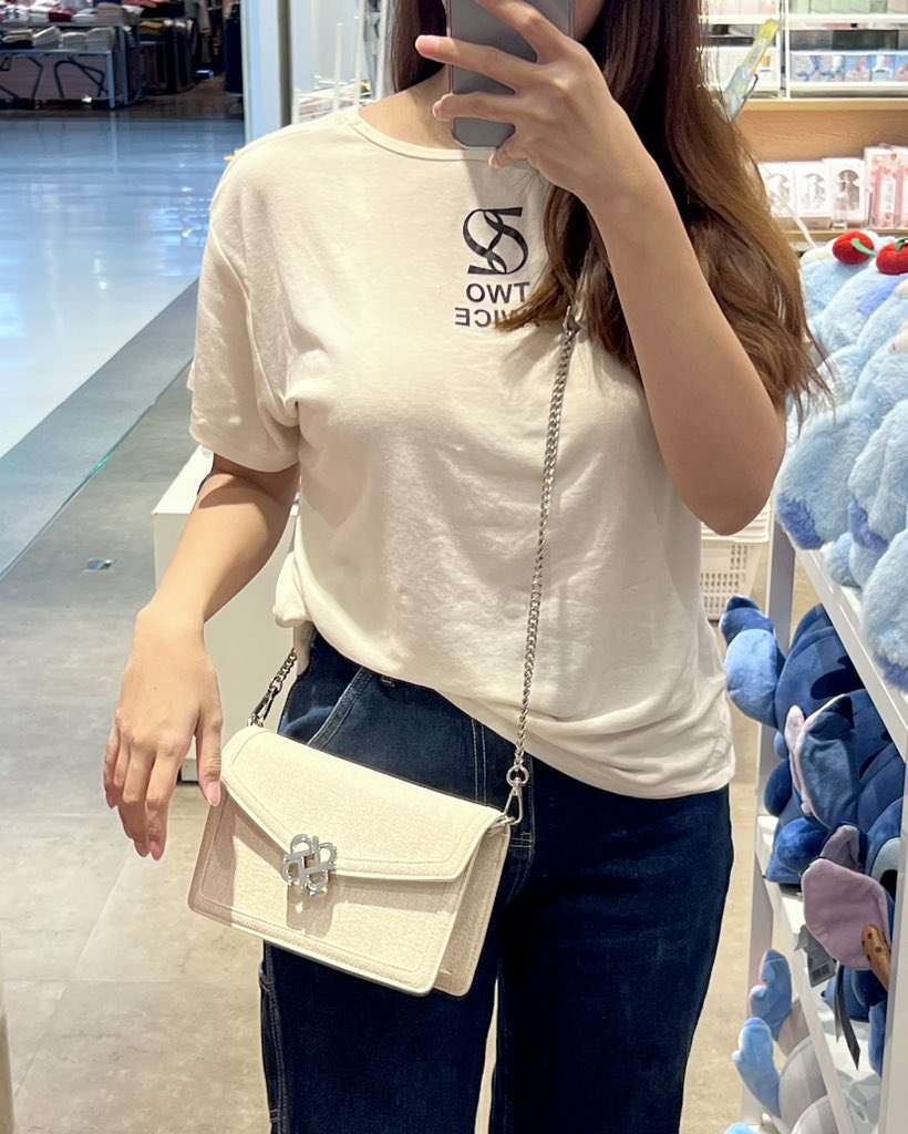 แพรจ๋าヾ tweet media