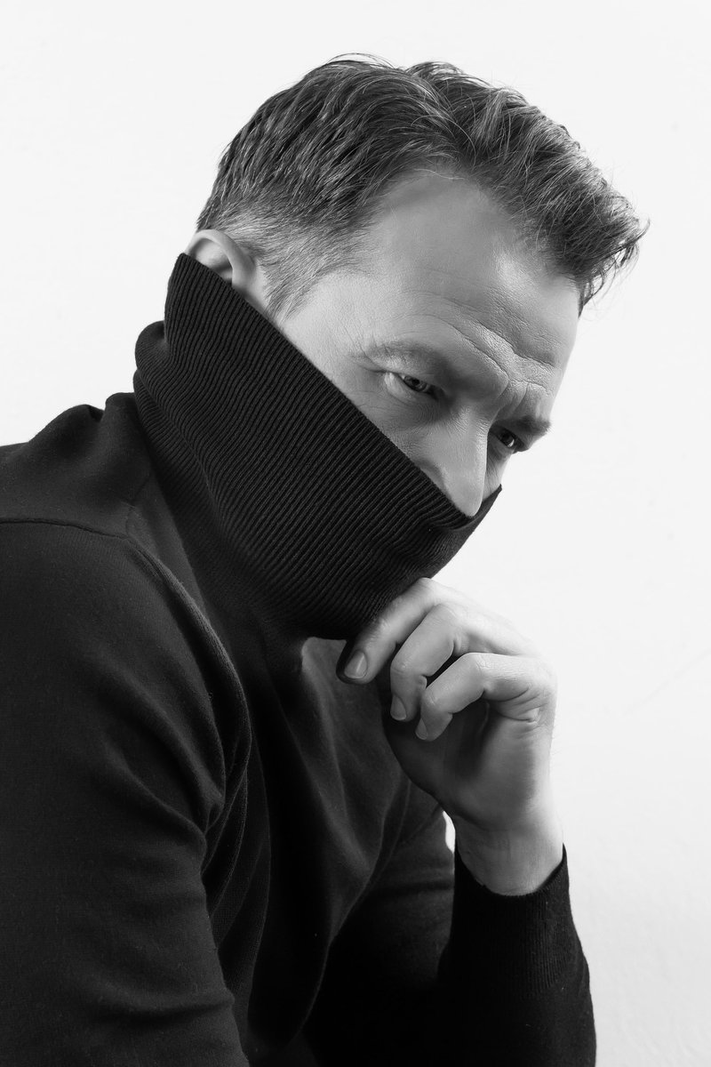 Portrait by <a href="/HausOfVisual/">Haus Of Visual</a>. 

#newprofilepic 
#blackandwhitephotography
