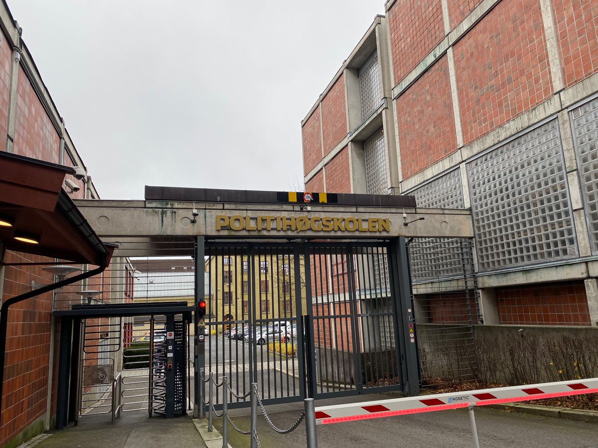 En ære og en glede å tilbringe dagen hos Politihøgskolen, for å forelese om drap i nære relasjoner. Jobber som om det nytter!