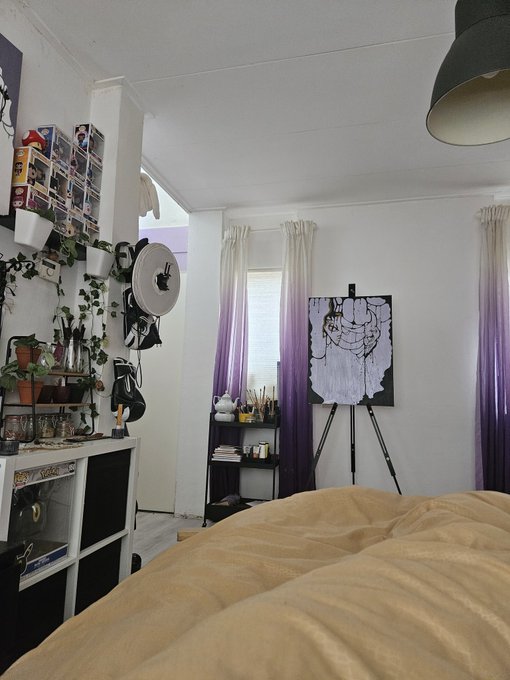 I've had quite a restless night, I think I'm going to pick up some new art supplies today, I haven't<a href="/tag/findom"class="tags"><span>#findom</span></a><a href="/tag/paypig"class="tags"><span>#paypig</span></a><a href="/tag/tikkieslaaf"class="tags"><span>#tikkieslaaf</span></a>