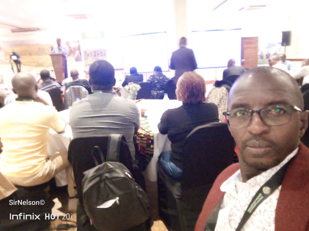 NelsonMuiru's tweet photo. @KenLAP conference 2024 closing remarks by our own, David Kuria CECM Environment, Kiambu County
@Kenvo94 #kenlap2024
#environment
#kenyalandscapesconference2024 https://t.co/KrrH9f8RNg