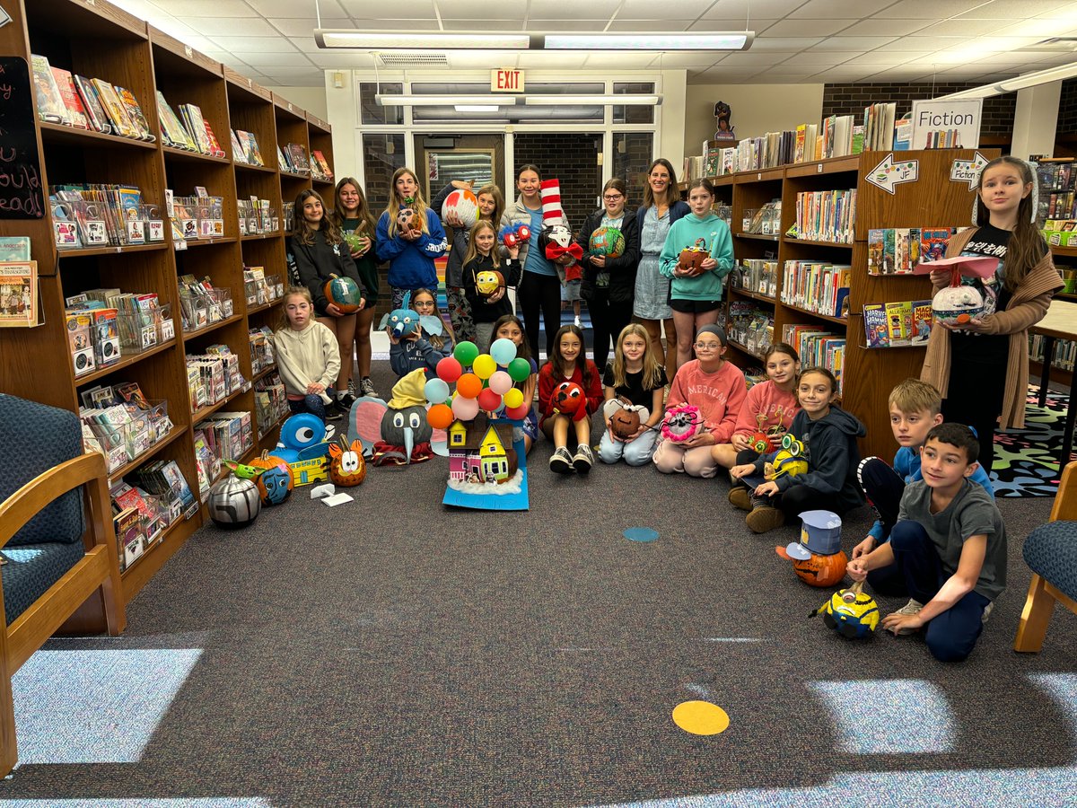 Lake George Elementary Library tweet media