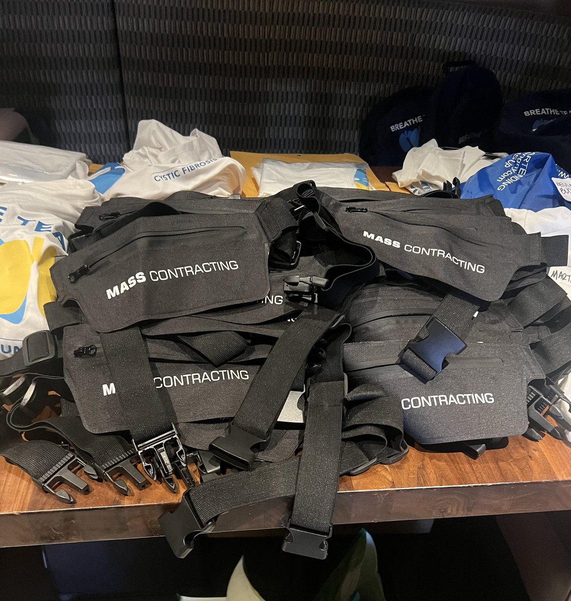 MassCorp_GC's tweet image. Proud to partner with the @CF_Foundation at the @nycmarathon! 
Honored to support this inspiring cause. 💙 

#TeamMass #NYCMarathon #BuildingWithPurpose #CommunityImpact #CysticFibrosis