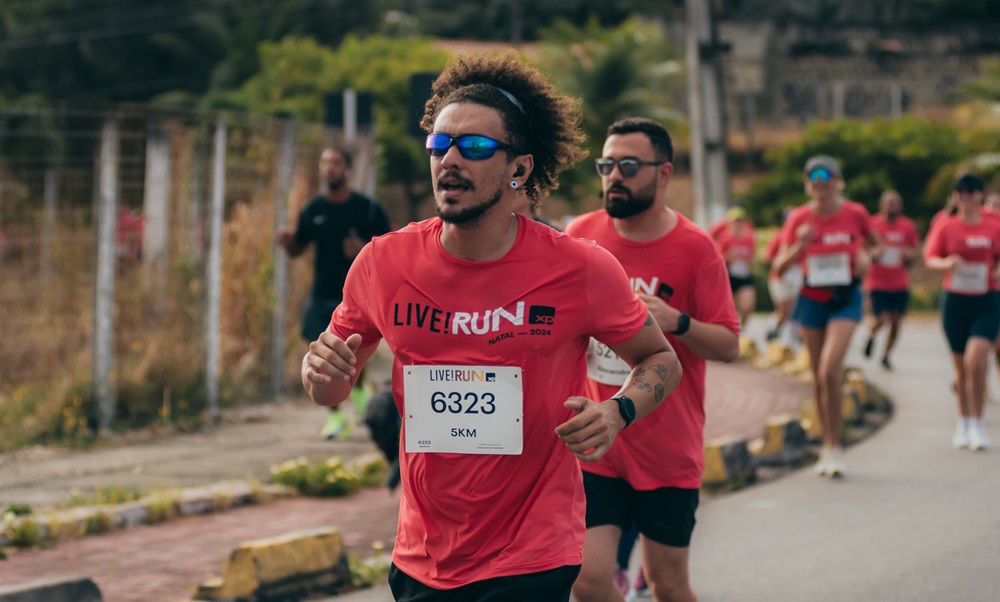 perunning's tweet photo. A Orla Marítima de Manaíra ganharão o colorido especial da corrida neste domingo . A  LIVE! RUN XP João Pessoa reunirá milhares de atletas em  5 km e 10 km, além de vários atrativos aos corredores após a linha de chegada.

SAIBA MAIS: https://t.co/9m3VRO3Sad https://t.co/9NB4iSUhEt
