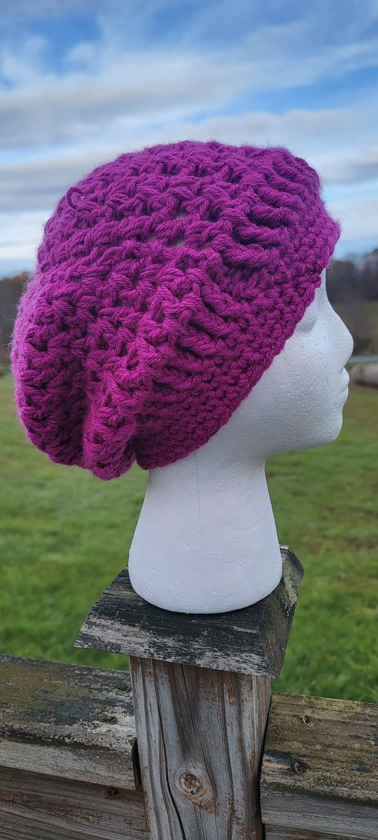 Dawn20222's tweet image. 3 of 4 more hats that will be going to storm victims pretty soon. Check comments for the 4th. #crochet #crafty #makersgonnamake