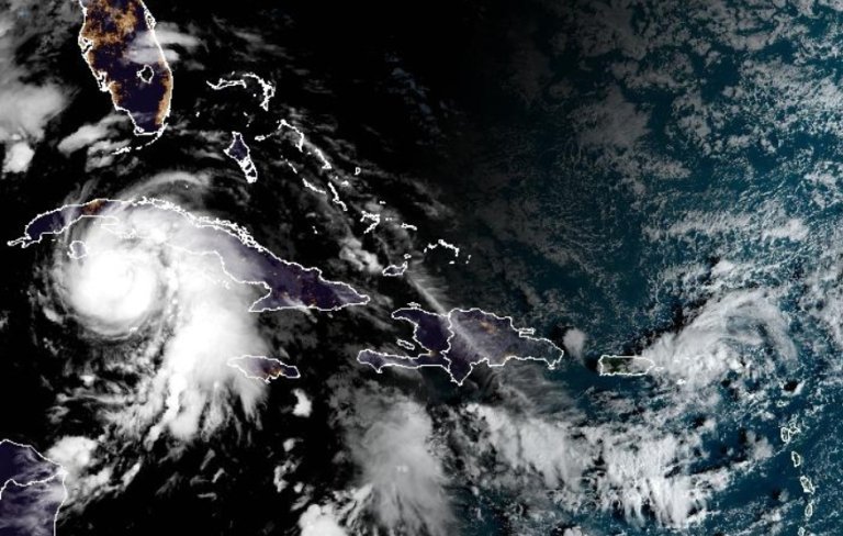 Cómo parte del Grupo de trabajo del Consejo de Defensa Nacional designado para apoyar el territorio de Pinar del Río, visitamos junto a las autoridades de la provincia comunidades del municipio Los Palacios, para apreciar las labores de prevención ante el paso del Huracán Rafael.
