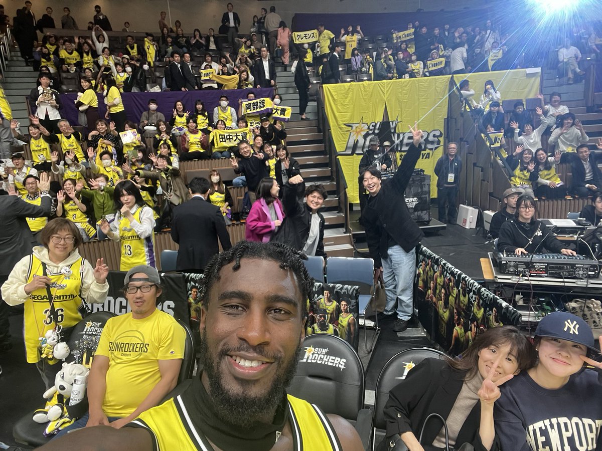 VICTORY SELFIE】 本日はの18得点7アシスト2スティールを記録した