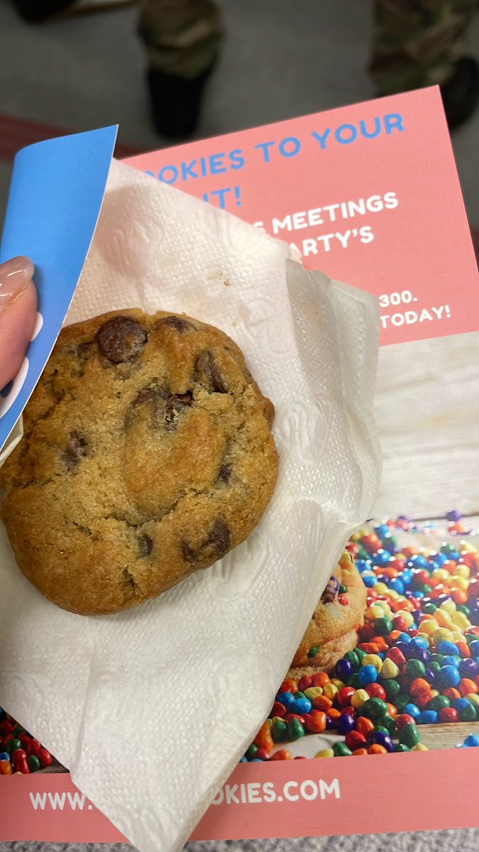 sweetdougnut's tweet image. Had to get one 😻 @CraigsCookies #union #freesample